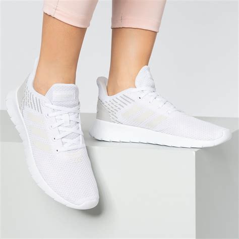 adidas laufschuhe weiß damen|Adidas outdoor laufschuhe.